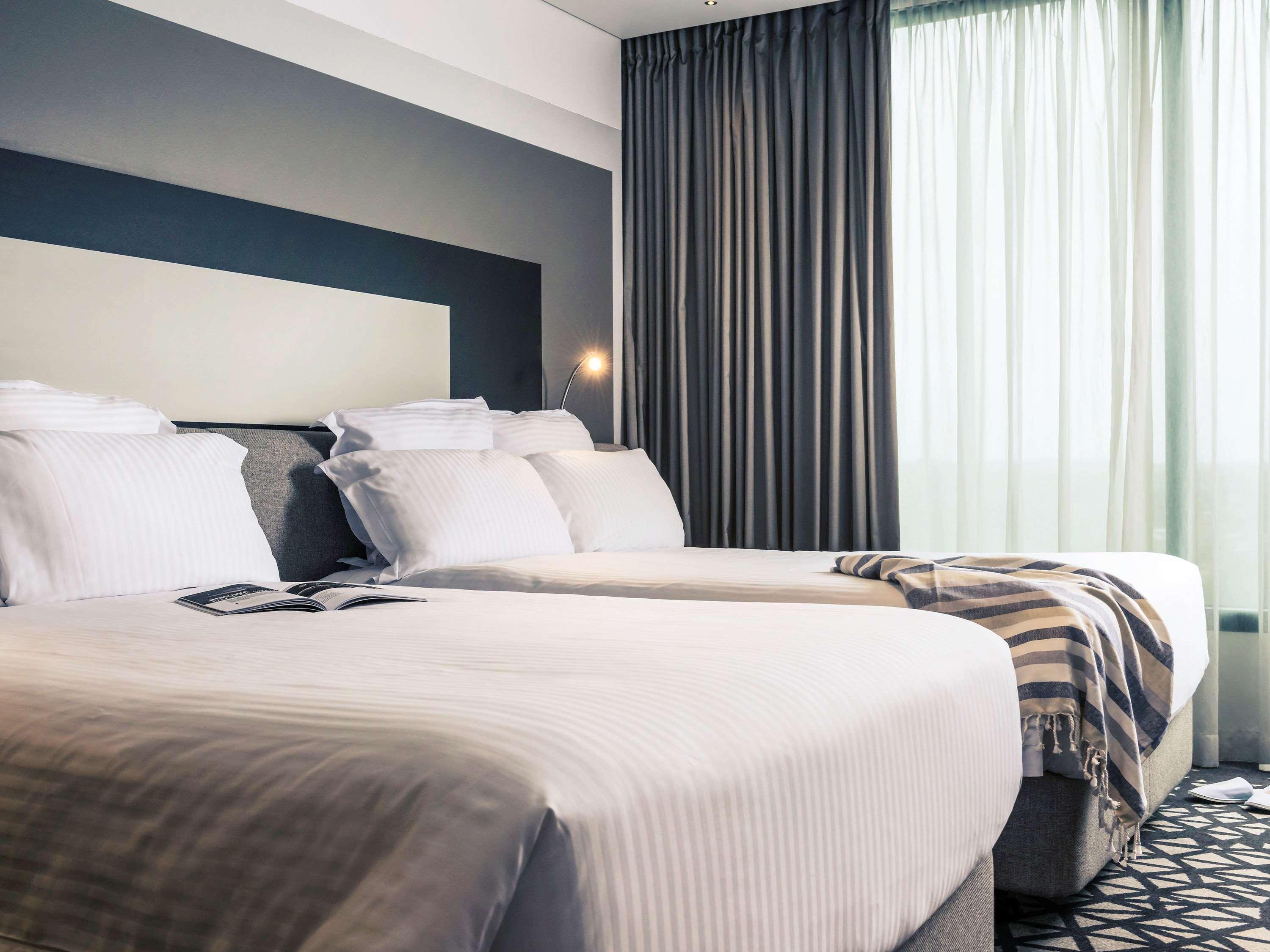 Pullman Sydney Airport Otel Dış mekan fotoğraf A room at Novotel