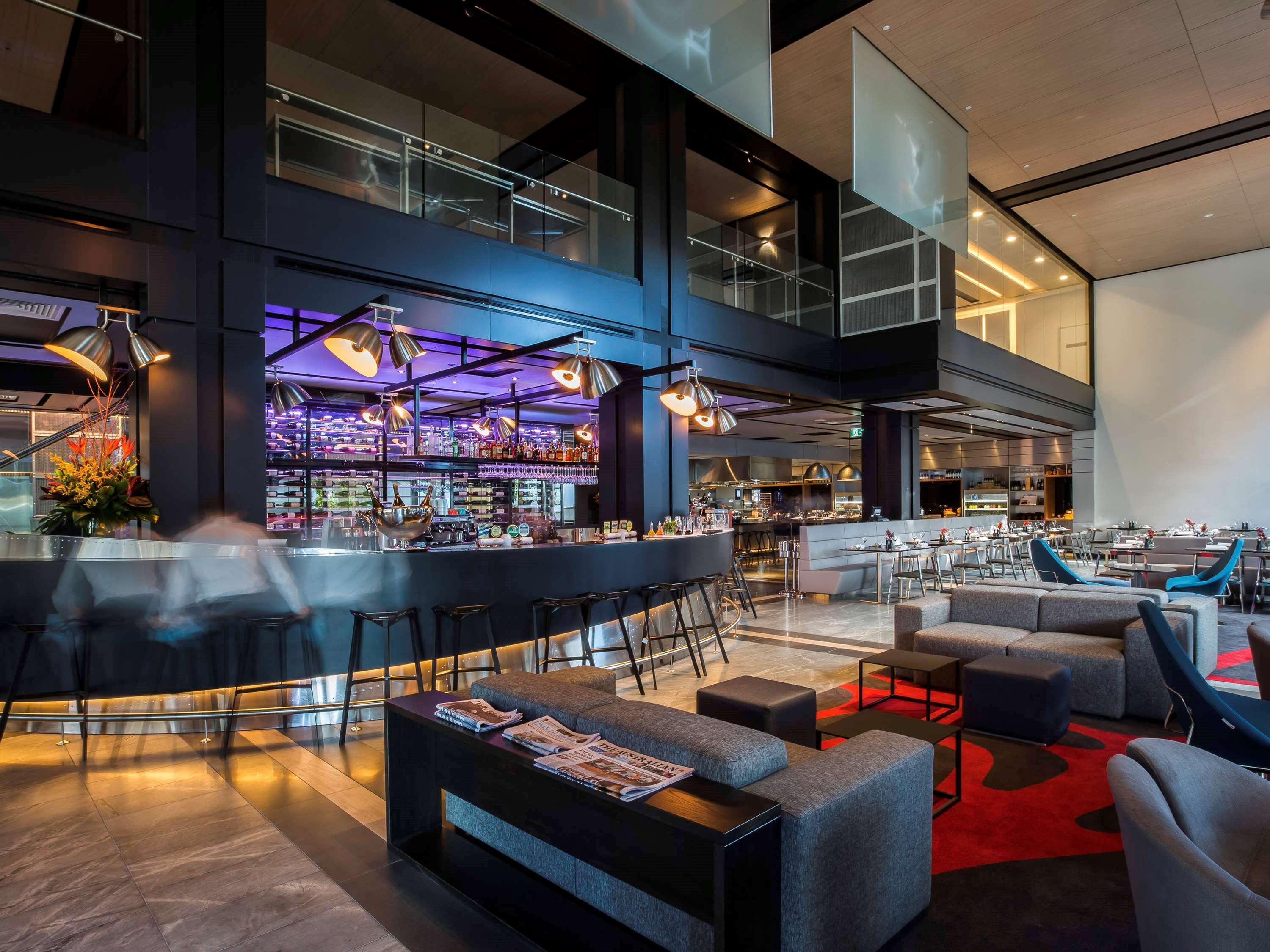 Pullman Sydney Airport Otel Dış mekan fotoğraf The lounge at the airport