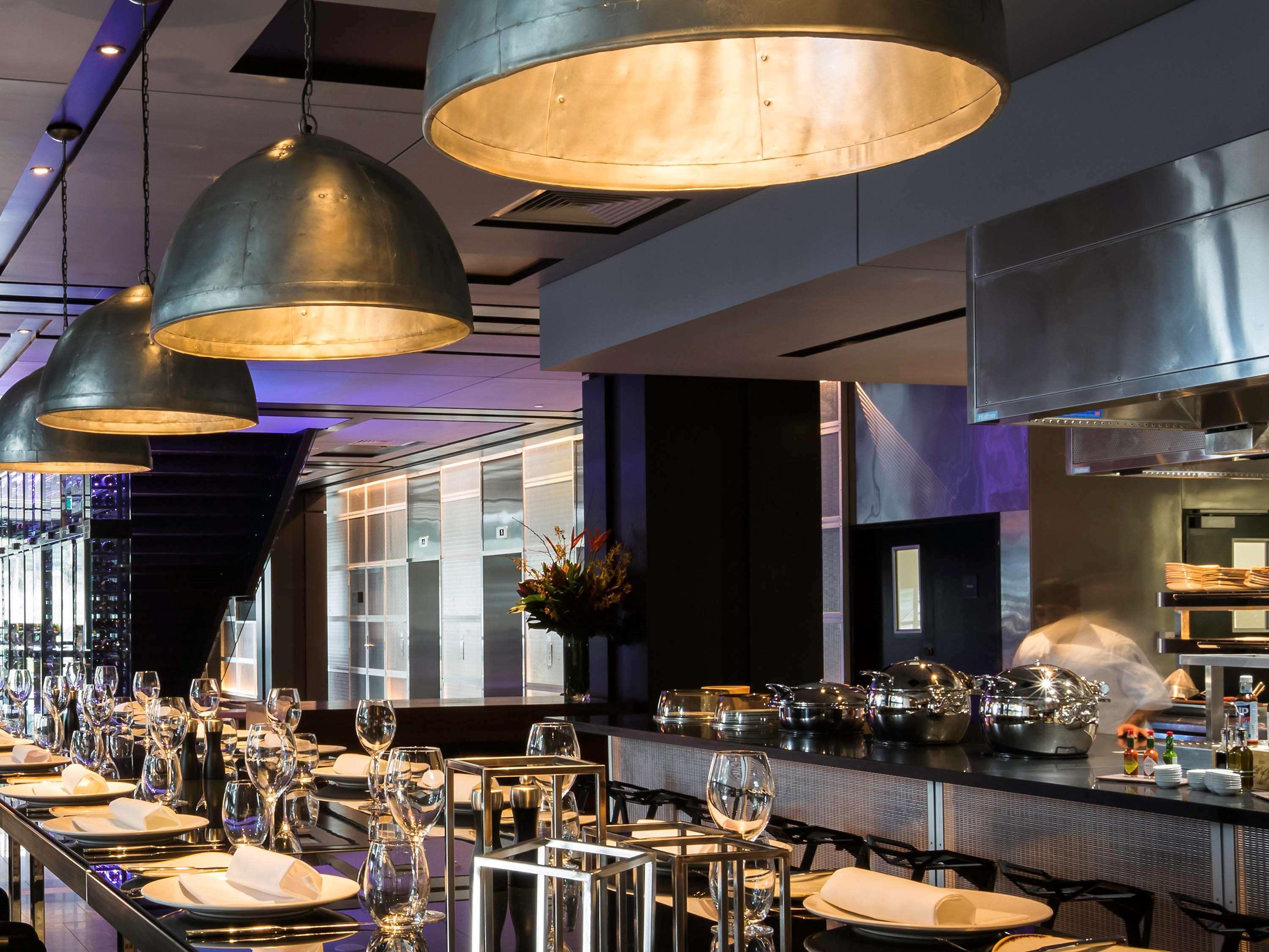 Pullman Sydney Airport Otel Dış mekan fotoğraf The interior of the restaurant