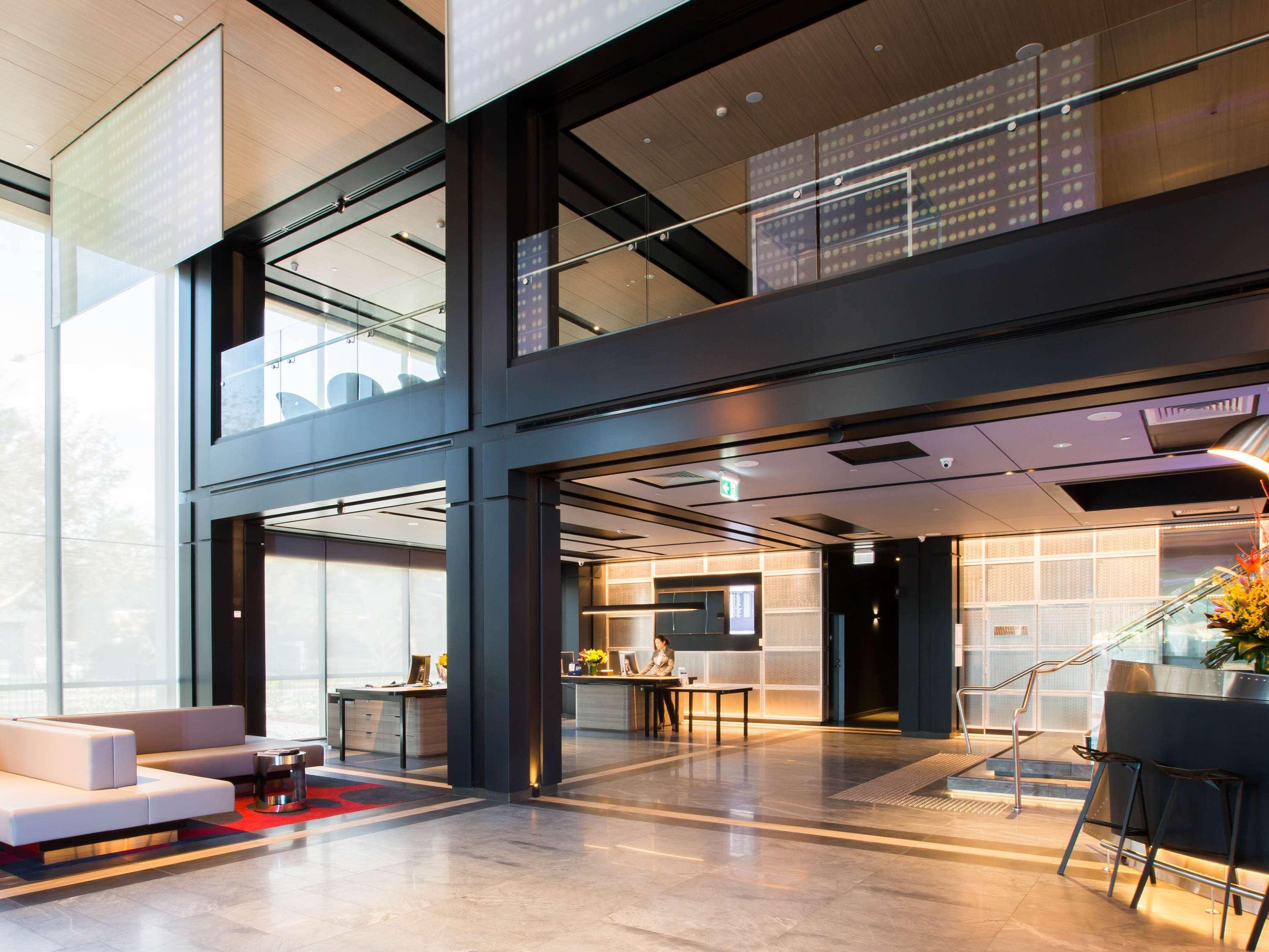 Pullman Sydney Airport Otel Dış mekan fotoğraf The interior of the hotel